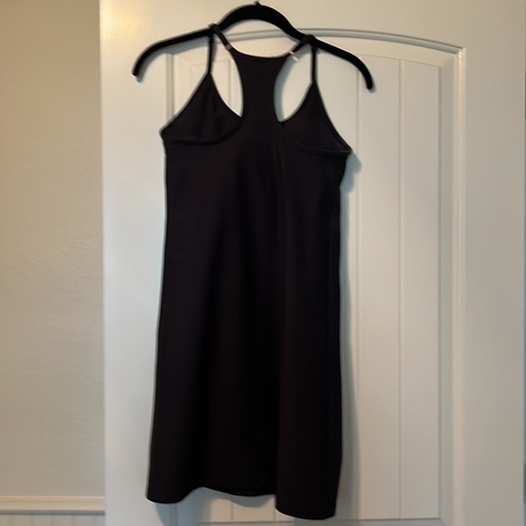 Old Navy Powersoft Active Dress - Picture 3 of 3